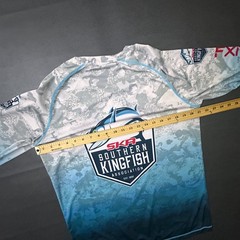 FXR Fishing T Shirt Mens Medium Blue Camo UPF Breathable Featherweight Kingfish