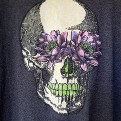Skull with Flowers Men’s Large Navy T-shirt