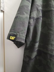CAT Men’s L Regular Green Black Yellow Camo Logo Crew Neck Short Sleeve T-Shirt