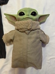 Baby Yoda T Shirt Small Size 34-36 & 12 Inch Baby Yoda Star Wars The Mandalorian