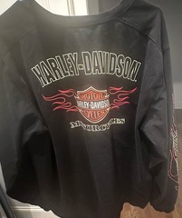 XL Harley-Davidson Motorcycles Black Long Sleeve Shirt with Flame Sleeve Graphic