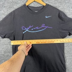 Nike Tee Kobe Bryant Signature T-shirt Mens Medium Lakers Mamba Vintage RARE