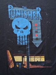 Marvel The Punisher Diner Graphic T-Shirt Men’s Size M Bold Fan Streetwear