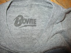 DAVID BOWIE ALADDIN SANE T SHIRT Licensed Retro Rayon Tri-Blend Adult SMALL