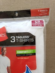NEW MENS HANES 3 TAGLESS T SHIRT SIZE SM. WHITE LAY FLAT COLLAR.