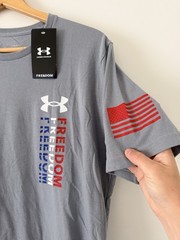 Under Armour Red White Blue Freedom Gray T-shirt NWT Men’s Large