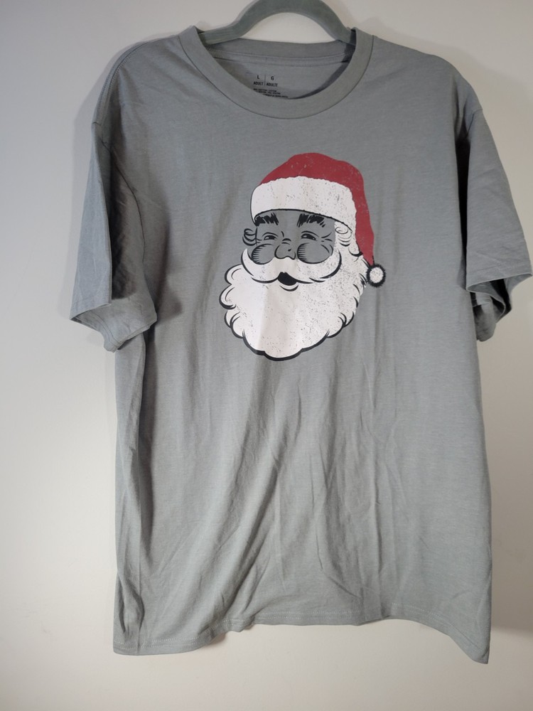 Celebrate It Vintage Santa Shirt Gray Large Soft Feel