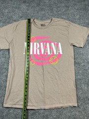 Nirvana Band T Shirt Mens Medium Beige Cotton Happy Face Graphic Everyday Wear