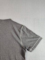 Fiji Men Shirt M Gray V Neck Short Sleeve Flat Front Comfort Pullover Tee Casual