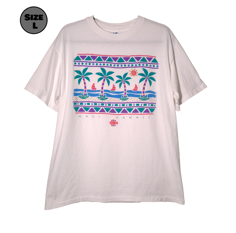 VINTAGE Maui, Hawaii Beach with Palm Trees & Boats USED Shirt (L, Single Stitch)