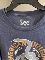 Lee Jeans blue t-shirt size large. Short sleeve. 50/50 cotton/poly. Very nice T.