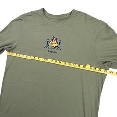 Life Is Good Crusher Log On Camp Fire Shirt Men Large Green Cotton Camping NEW