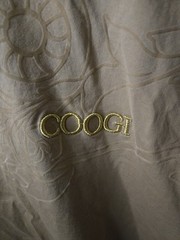 Coogi T Shirt Mens XL Tan Embroidered Logo Front Back Textured Pattern