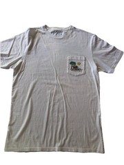 Vineyard Vines Men’s White ‘Suns Out Buns Out’ Graphic Pocket Tee Size S