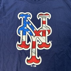 Port & Company New York Yankees T Shirt Men’s Size Medium American Flag