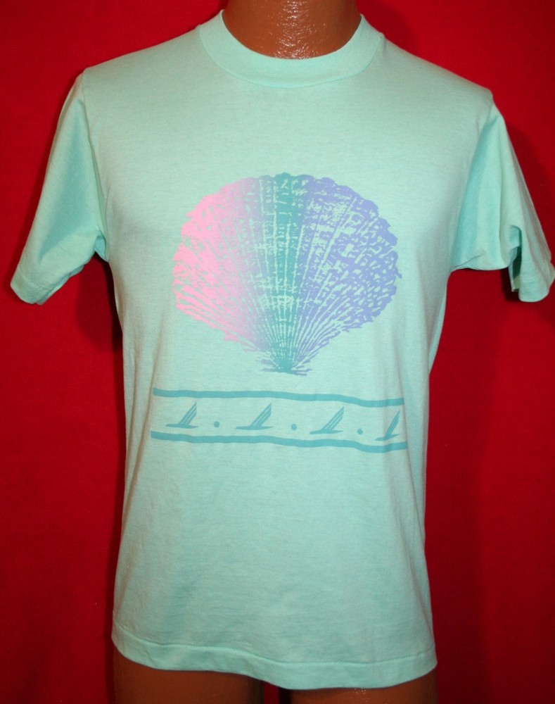 Vintage 80s SCALLOP SEA SHELL Sea Green Single Stitch 50/50 T-SHIRT M Beach