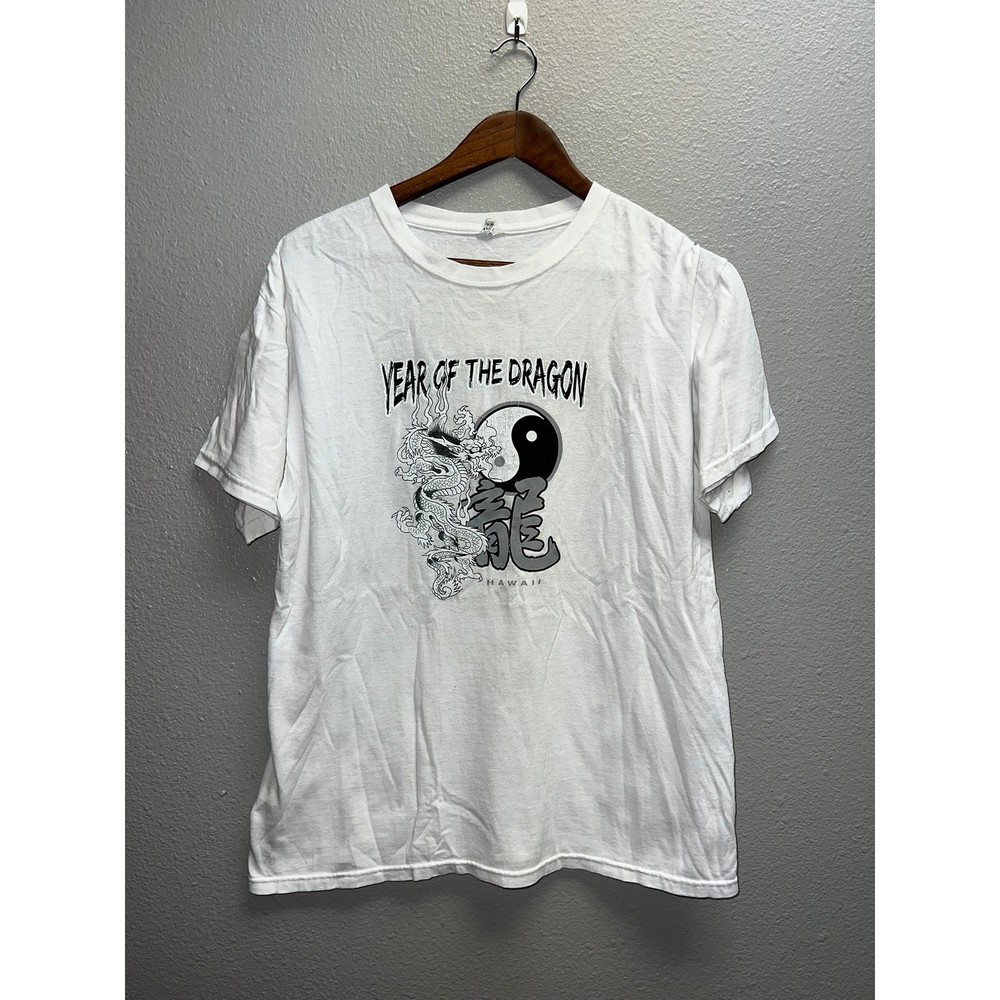 Vintage Year Of The Dragon Shirt Hawaii White Yin Yang Graphic Tee VTG Large