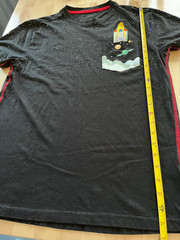 Straight Faded Embroidered Space Rocket Graphics BLACK Pocket Tshirt – Men’s M