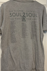 Tim McGraw Faith Hill Soul2Soul World Tour 2017 Graphic T-Shirt Gray Large