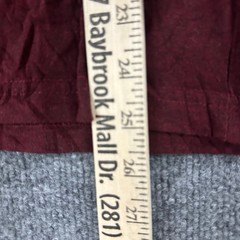 Aeropostale T-Shirt Mens Size M Maroon Burgundy AERO Box Logo Patch Casual Tee