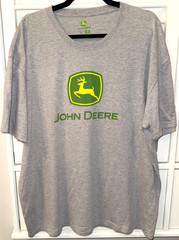 John Deere Men’s T-Shirt Construction Green Logo Mens Tractor Deer Farm 2XL NWOT