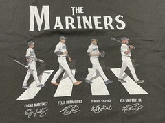 Griffey Jr Tee Shirt New Without Tags Adult Child (See Photos For Details)