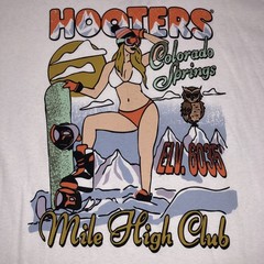 Hooters Graphic Tee Shirt 2XL Brand New Colorado Springs Mile High Club Elv 6035