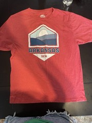 Home Free Arkansas 1836 Graphic Print Red Crew Neck Short Sleeve T-Shirt M