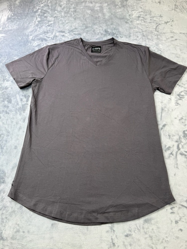 Cuts Clothing Short Sleeve V Neck Curve-Hem T-Shirt Mens Large Iron Pyca Pro