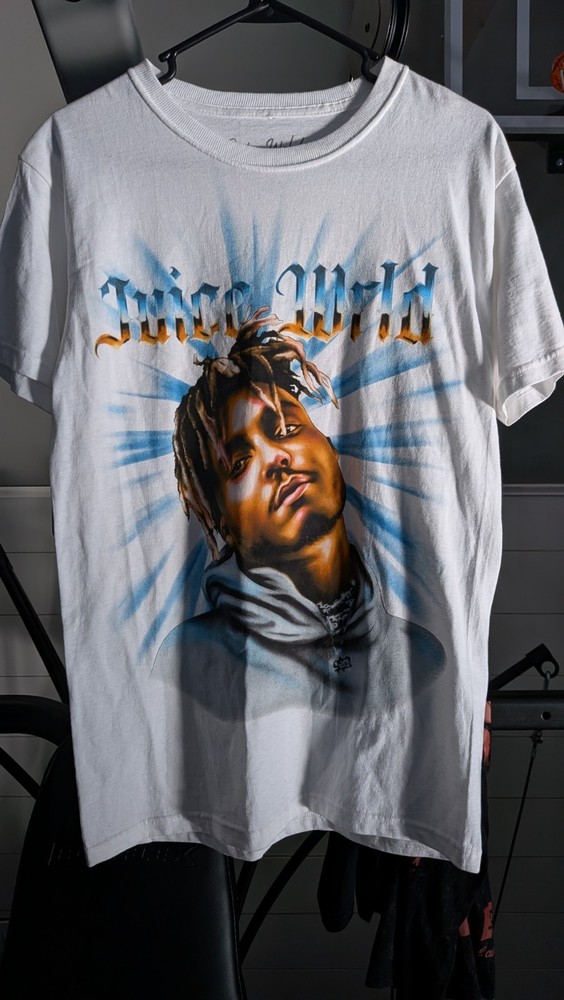 Juice WRLD Official Airbrush Portrait Graphic Tee Small White