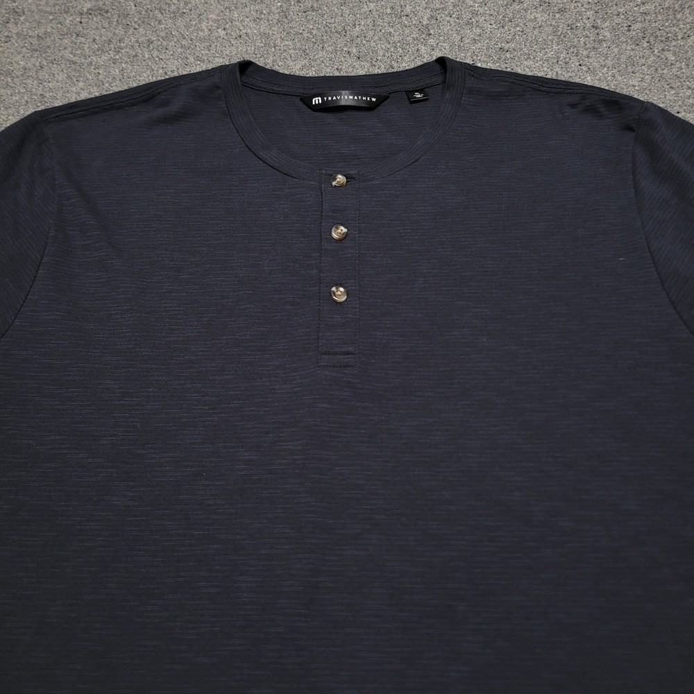 Travis Mathew Shirt Mens Extra Large Heather Black All Adrift Henley Soft Casual
