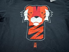Nike Tiger Woods Shirt Mens XL Black Tiger Head Graphic Tee Tagless Golf Logo