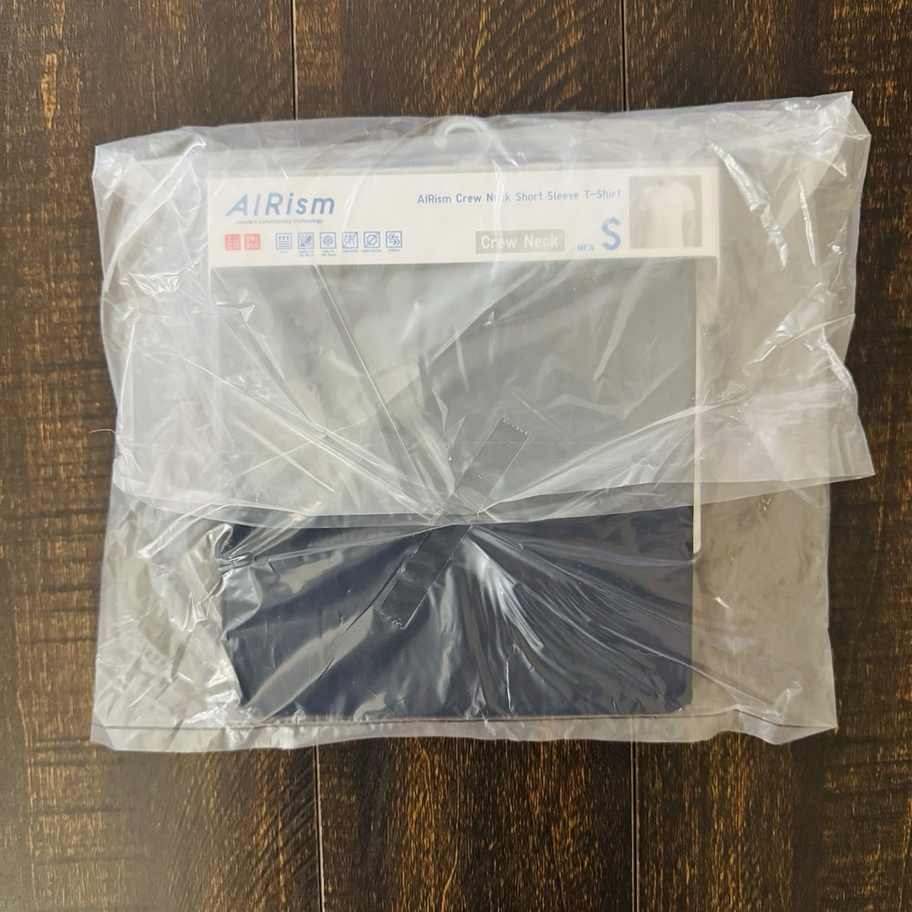Uniqlo AIRism Crew Neck T-Shirt Navy Size S