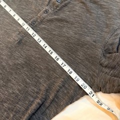 Bonobos Mens Slim Fit Henley Shirt Medium Charcoal Gray Slub Cotton Long Sleeve