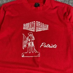 Vintage 1980s Ronald Reagan political graphic T-shirt size extra small red