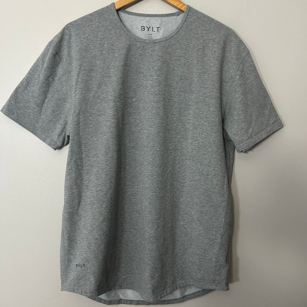 BYLT Shirt Mens XL Gray Drop Cut LUX Short Sleeve Athletic Fit Curved Hem Tee