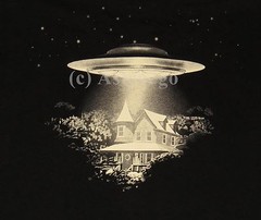 ALIEN VISITORS-Liquid Blue Roswell UFO 2 sided Glow Lng Sleeve T Shirt L XL only