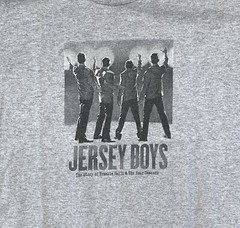 Jersey Boys The Story Of Frankie Valli & Four Seasons T-shirt Size Small Gray
