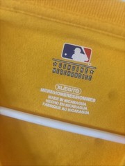 MLB Milwaukee Brewers Men’s XL Yellow Logo National league T Shirt Cotton