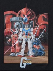 Uniqlo UT Gundam Mech T Shirt Size XL Anime Manga Comic Retro 70s 80s 90s Robot