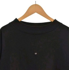 Yeezy Gap (2 lot) Short Sleeve Shirt 2xl black & Yeezy polar fleece 2xl gray