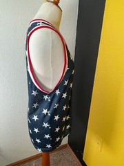 No Boundaries Mens Shirt Medium 38-40 Stretch Active Red White Blue Stars