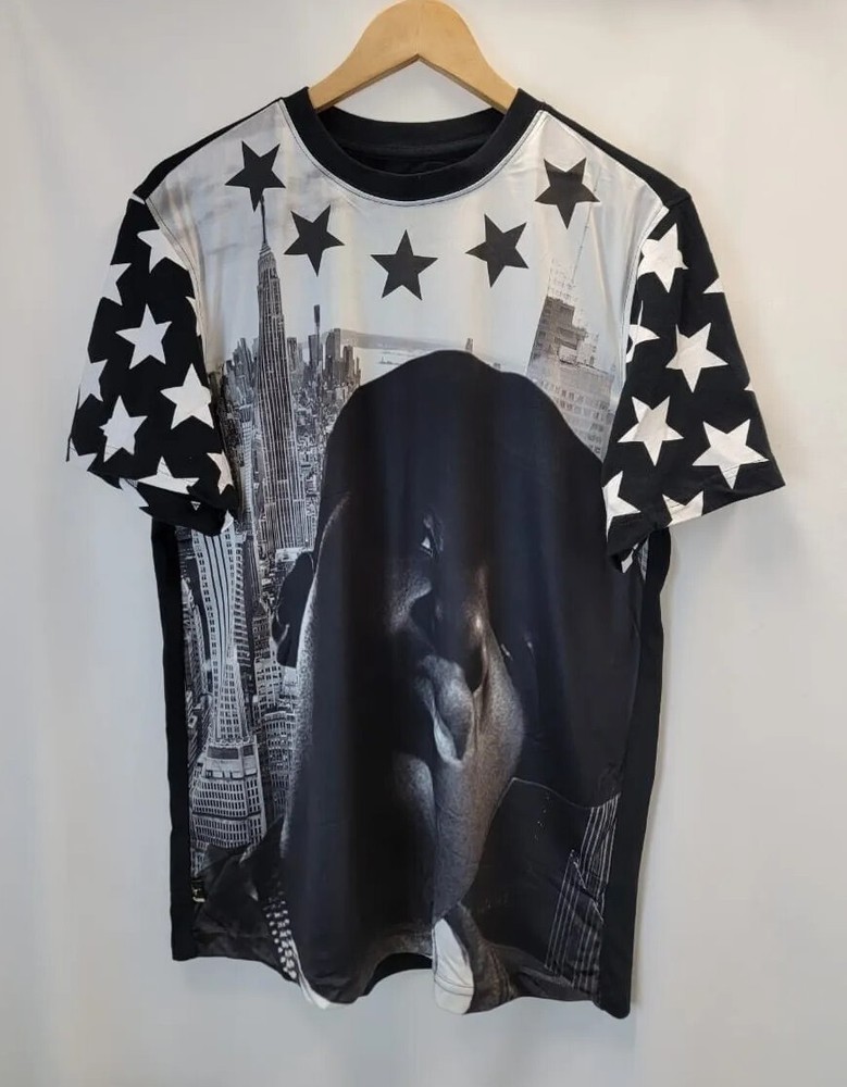 Maxi Milian New York T-Shirt Short Sleeve Graphic Black Men’s Size Medium