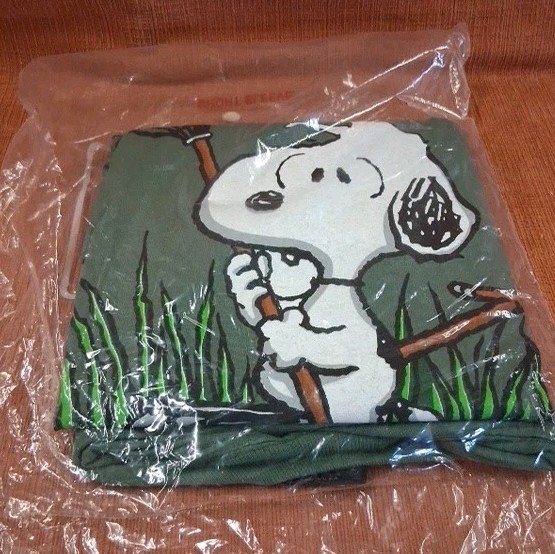 Snoopy Green T-shirt Unisex Recycled Plastic What On Earth XL Short Sleeve