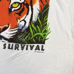 Vintage Fruit Of The Loom Shirt Mens Medium White Tiger Eye On Survival Tee 90s