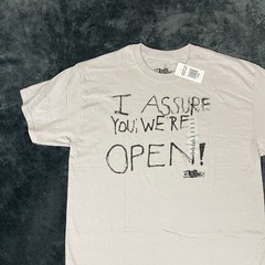 Clerks “I Assure You We’re Open” Men’s Kevin Smith Quick Stop Movie, Size Large
