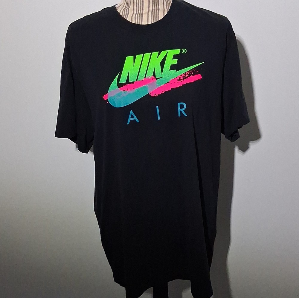 Nike Air The Nike Tee XL Black Crew Neck Short Sleeve Logo Graphic T-Shirt