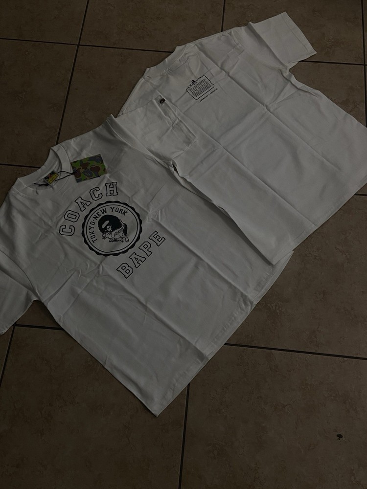 A Bathing Ape BAPE Men’s White Ape Head Logo Graphic Coach BAPE Tee Size L