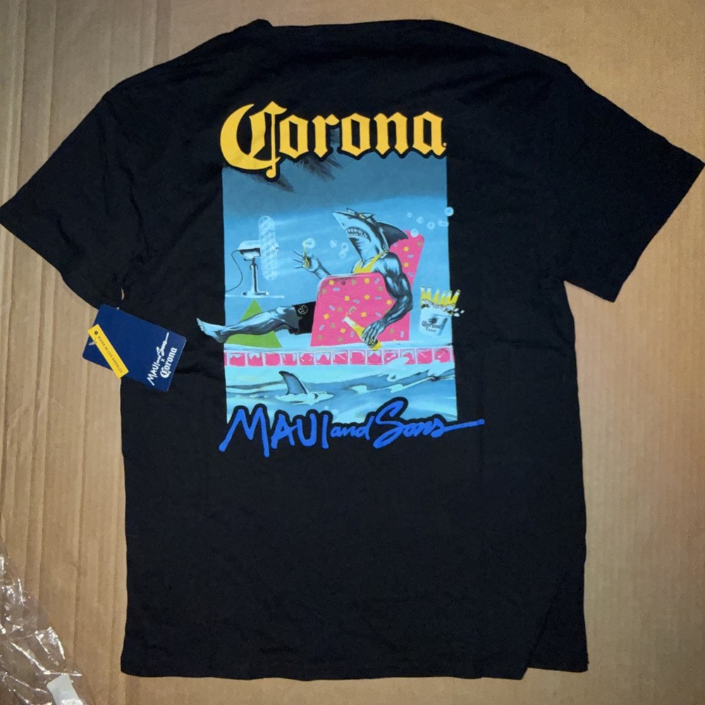 Corona x Maui & Sons Rare Size Large Shirt Men’s Shark Chillin w Bucket Beer Fan