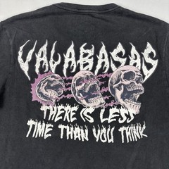 Valabasas Vintage Skull Graphic Tee Mens Large Black Distressed “Less Time” Y2K